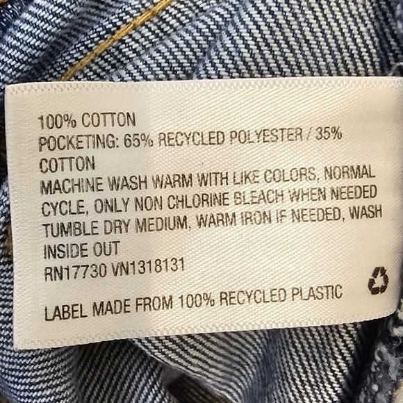 Universal Thread Boyfriend Patch Raw Hem Jeans size 2/26R - Picture 9 of 9